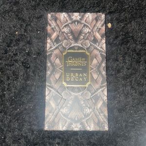 Urban Decay Game of Thrones Palette!!